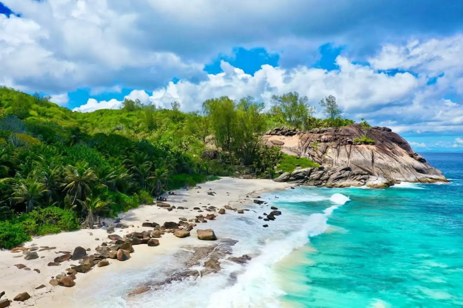 Anse Capucin Trail photo 1