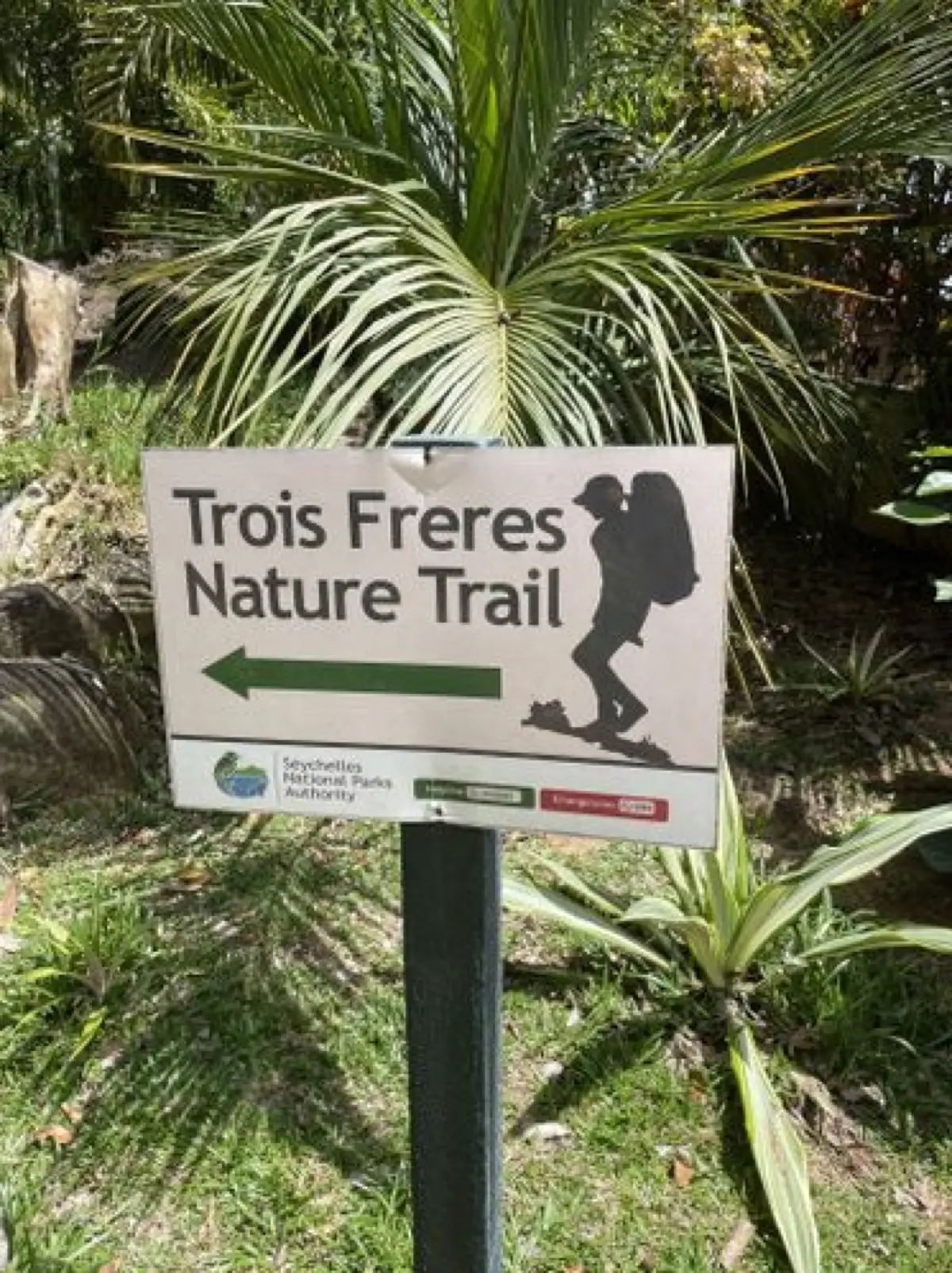 Glacis Trois Frère Nature Trail photo 5